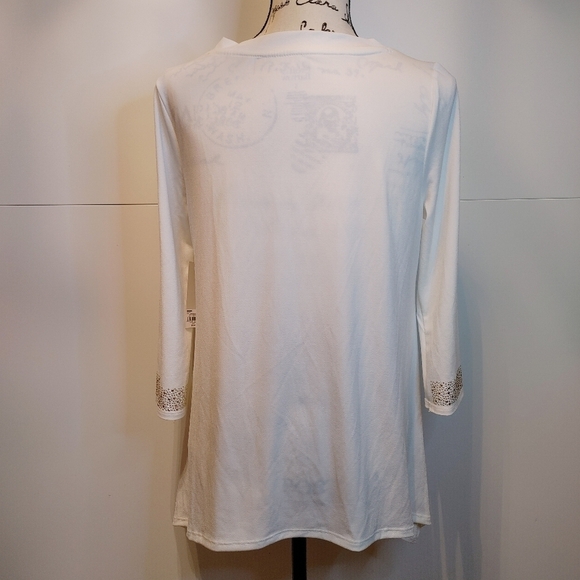 Croft & Barrow Embellished V-Neck Top - Picture 3 of 6